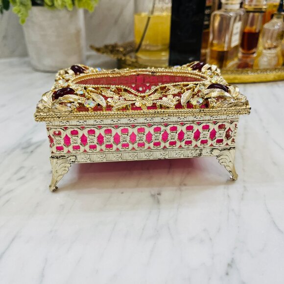 VTG Hollywood Regency small tissue holder with jewels - Picture 7 of 17